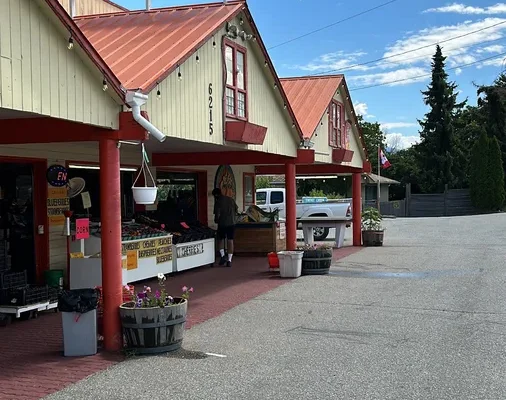 Trout Creek Fruit Stand