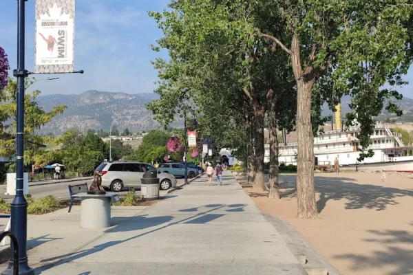 Golden Sands Resort Motel