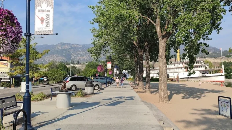 Golden Sands Resort Motel