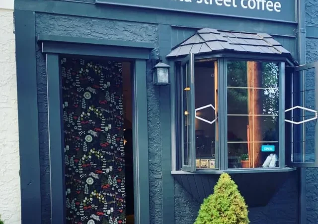 Just Baked : food + drink