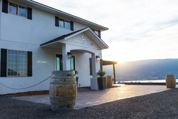 Lunessence Winery & Vineyard